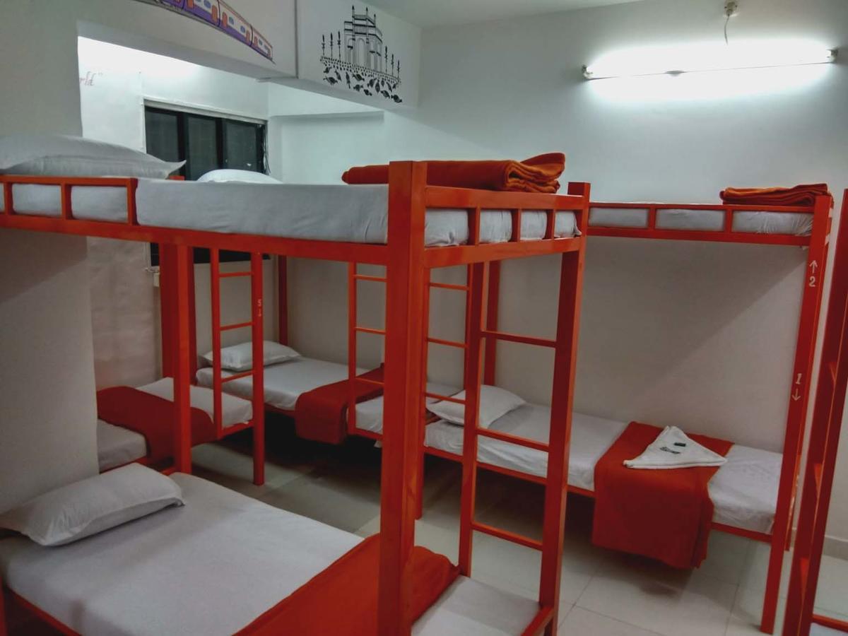 Mumbai Backpackers,Airport 호텔 외부 사진