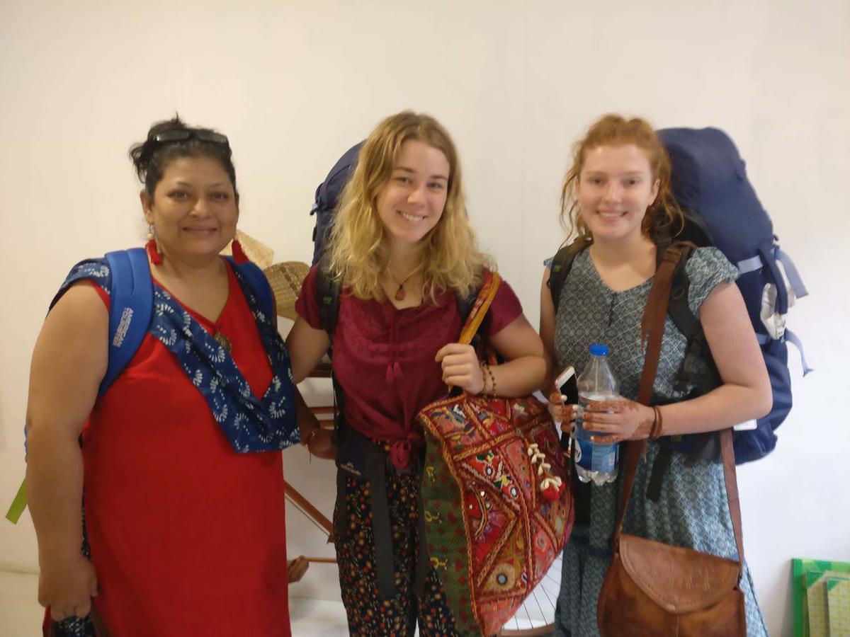 Mumbai Backpackers,Airport 호텔 외부 사진